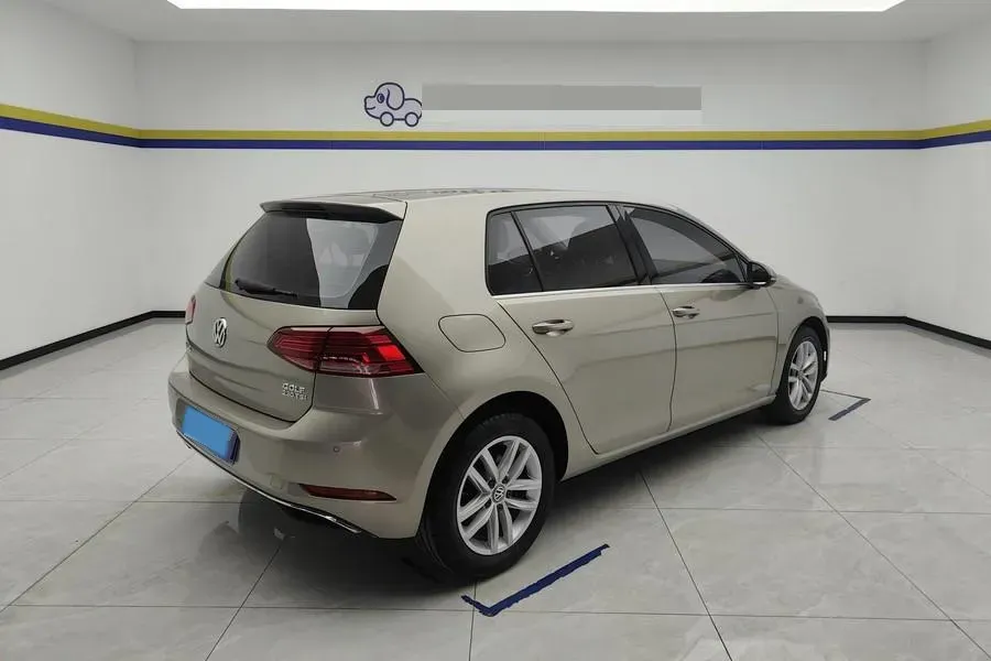 2018 Volkswagen Golf 1.4T 131HP L4 7DCT,autocango,china used car exporter,china ev exporter,chinese used car exporter,chinese used ev exporter