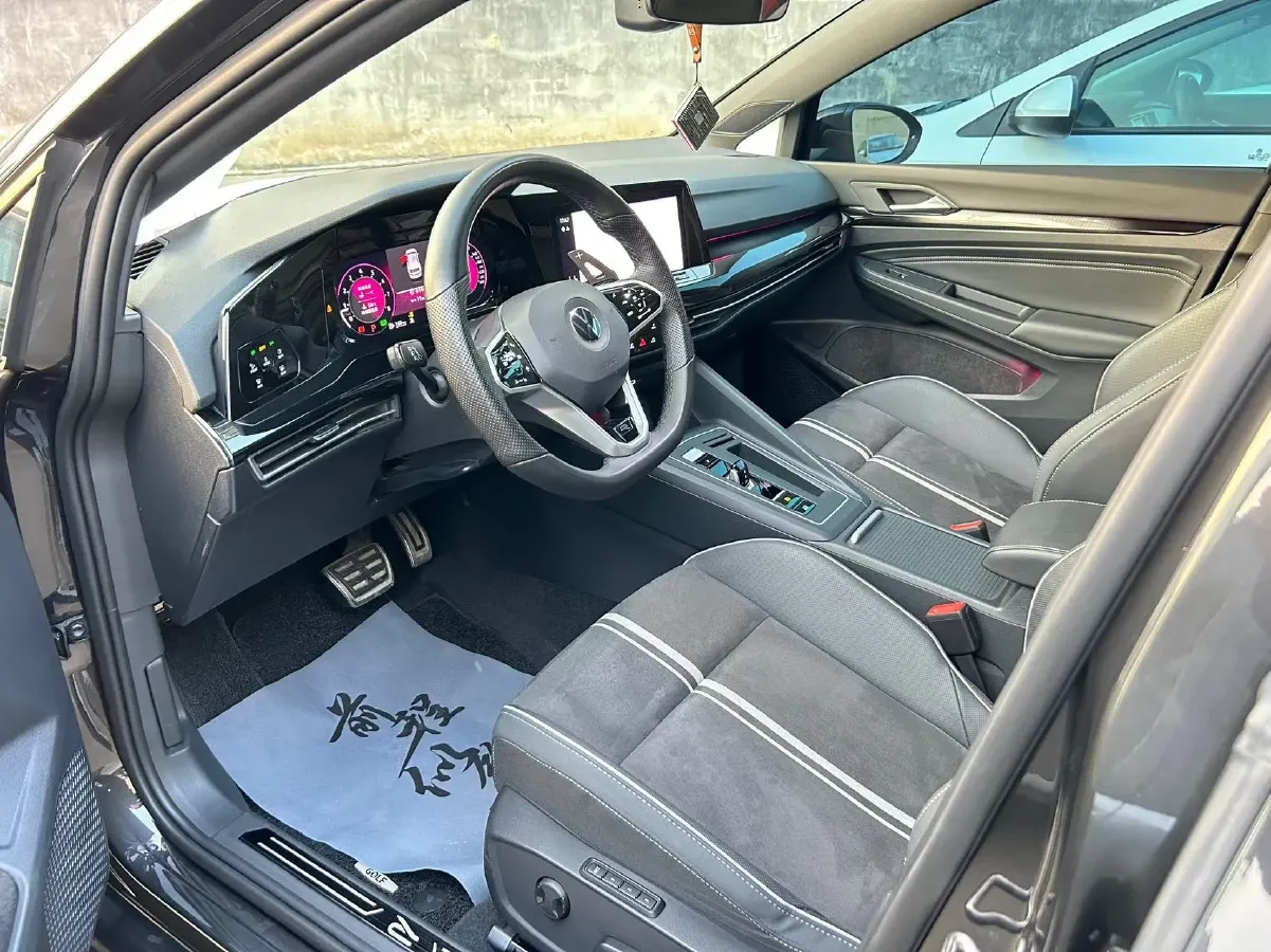 2023 Volkswagen Golf 1.4T 150HP L4 7DCT,autocango,china used car exporter,china ev exporter,chinese used car exporter,chinese used ev exporter