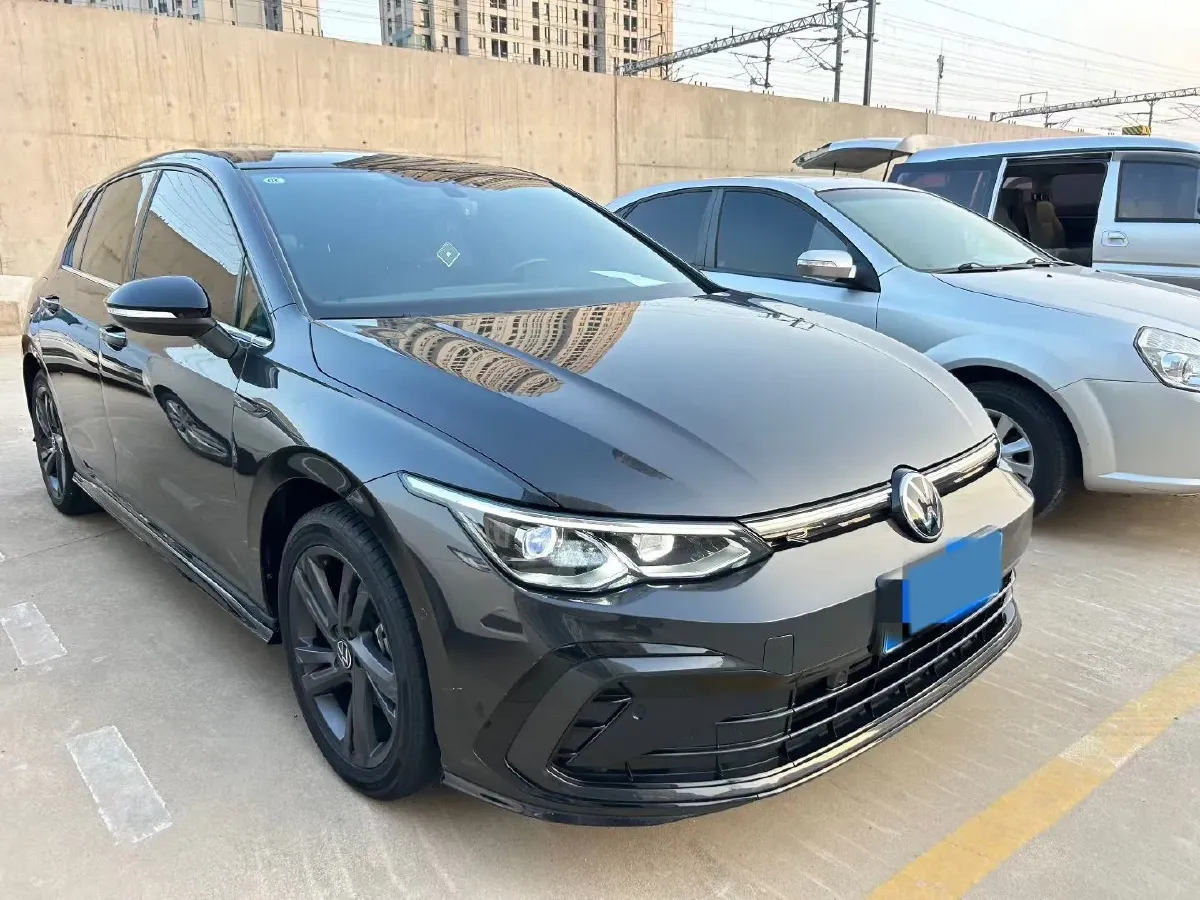 2023 Volkswagen Golf 1.4T 150HP L4 7DCT,autocango,china used car exporter,china ev exporter,chinese used car exporter,chinese used ev exporter