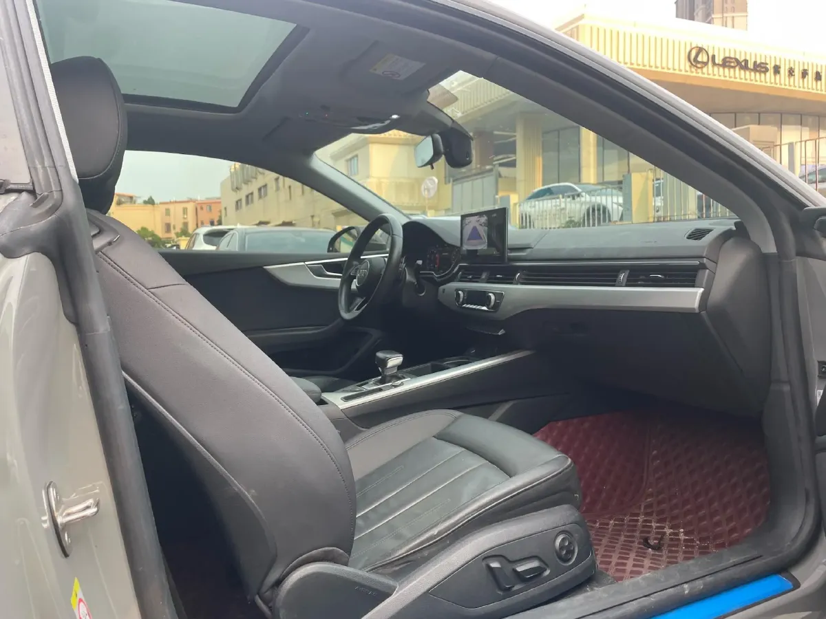 2021 Audi A5 2.0T 204HP L4 7DCT,autocango,china used car exporter,china ev exporter,chinese used car exporter,chinese used ev exporter