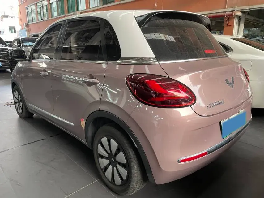 2023 WuLing BinGuo BEV 31.9KWH,autocango,china used car exporter,china ev exporter,chinese used car exporter,chinese used ev exporter