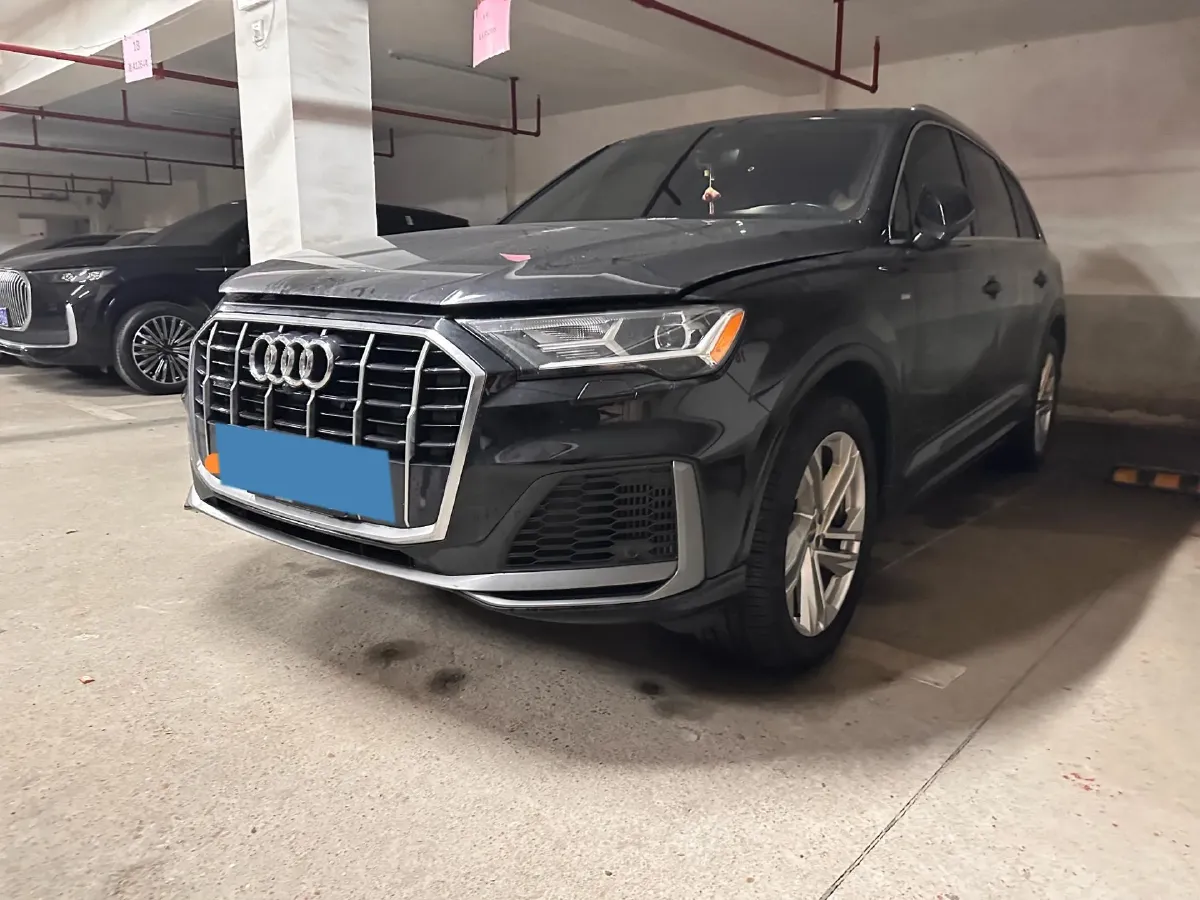 2020 Audi Q7 3.0T 340HP V6 8AT,autocango,china used car exporter,china ev exporter,chinese used car exporter,chinese used ev exporter