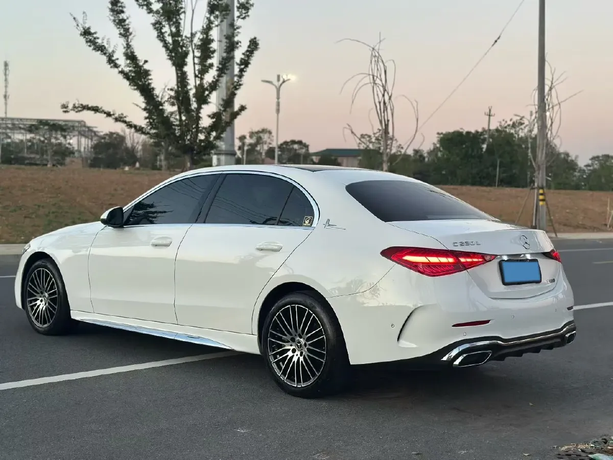 2023 Mercedes-Benz C Class 1.5T 204HP L4 9AT,autocango,china used car exporter,china ev exporter,chinese used car exporter,chinese used ev exporter
