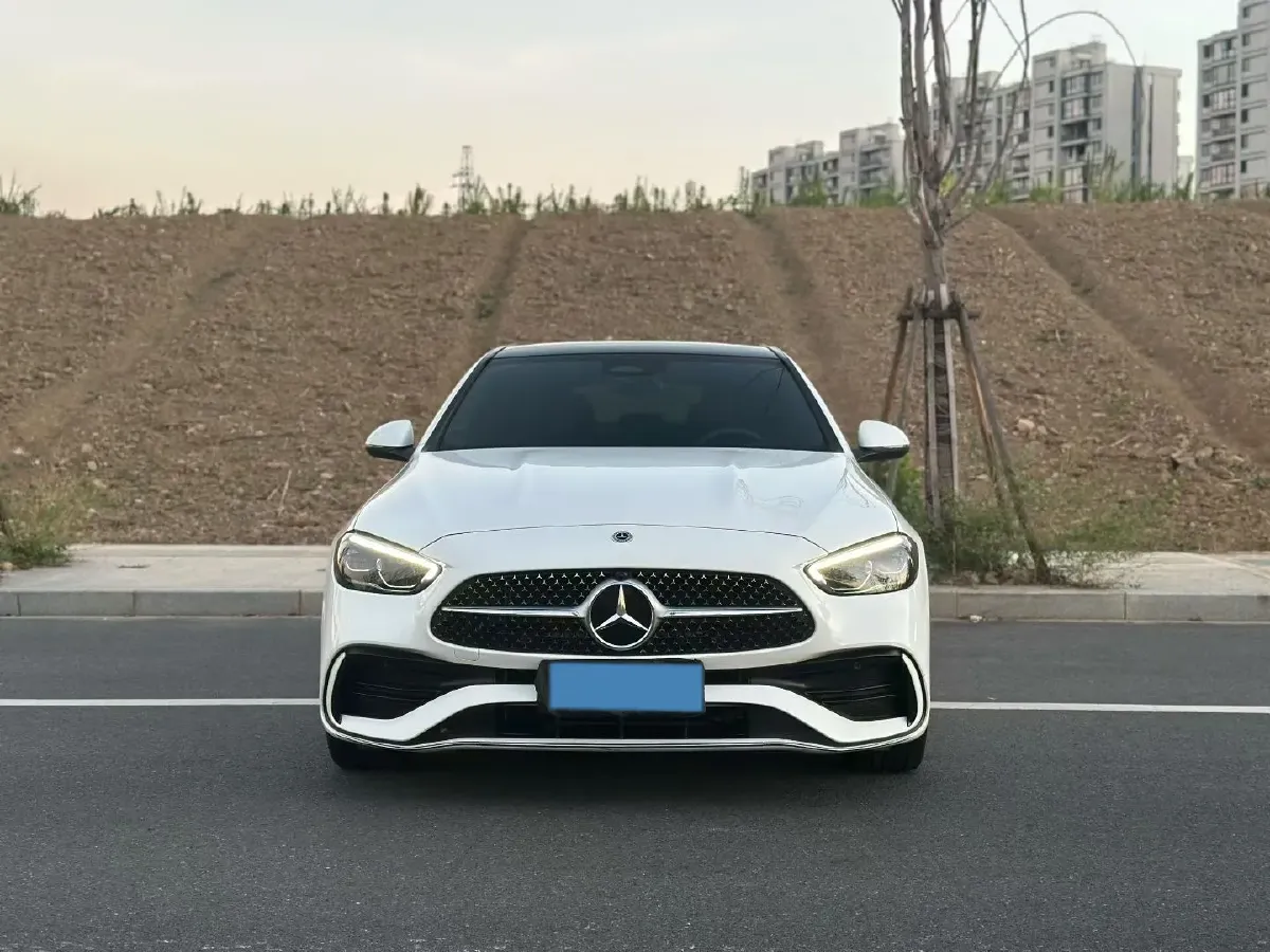 2023 Mercedes-Benz C Class 1.5T 204HP L4 9AT,autocango,china used car exporter,china ev exporter,chinese used car exporter,chinese used ev exporter