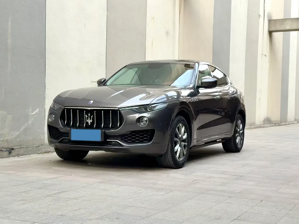 2018 Maserati Levante 3.0T 350HP V6 8AT,autocango,china used car exporter,china ev exporter,chinese used car exporter,chinese used ev exporter