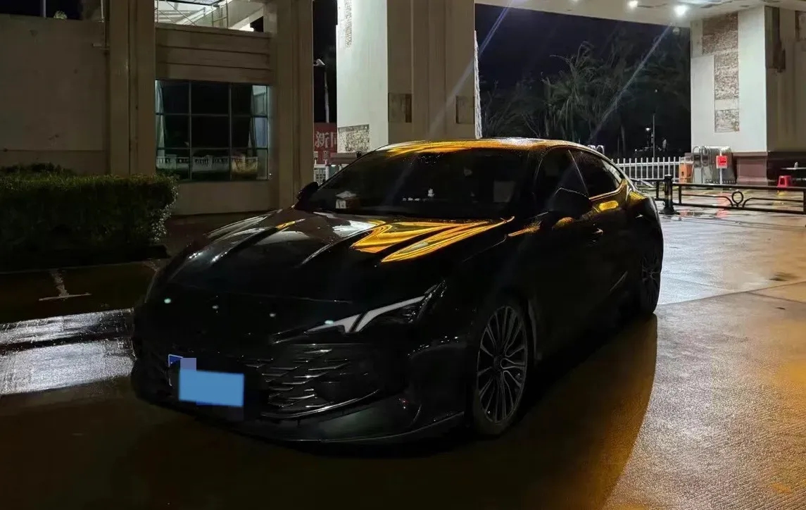 2023 MG 7 2.0T 261HP L4 9AT,autocango,china used car exporter,china ev exporter,chinese used car exporter,chinese used ev exporter