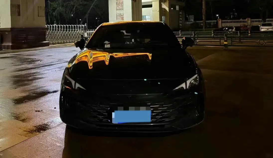 2023 MG 7 2.0T 261HP L4 9AT,autocango,china used car exporter,china ev exporter,chinese used car exporter,chinese used ev exporter