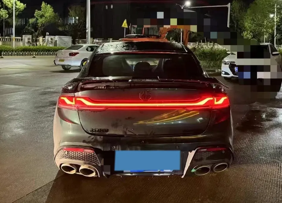 2023 MG 7 2.0T 261HP L4 9AT,autocango,china used car exporter,china ev exporter,chinese used car exporter,chinese used ev exporter