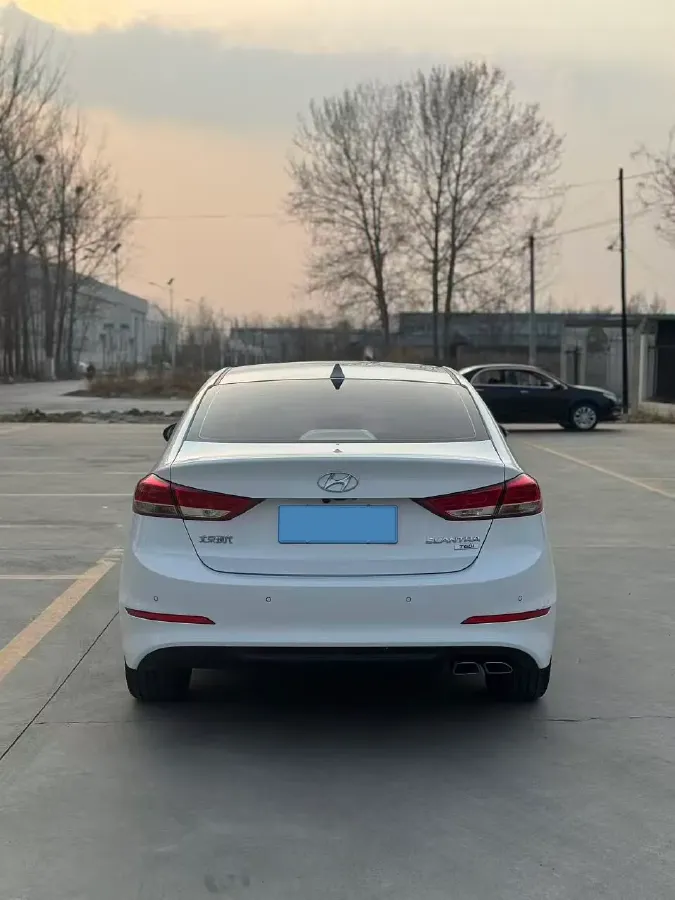 2019 Hyundai Elantra 1.4T 130HP L4 7DCT,autocango,china used car exporter,china ev exporter,chinese used car exporter,chinese used ev exporter