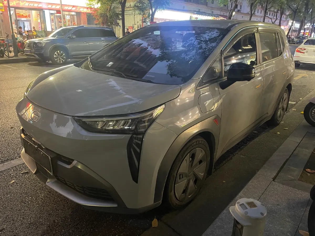 2022 Geely Okavango 1.8T 184HP L4 7DCT,autocango,china used car exporter,china ev exporter,chinese used car exporter,chinese used ev exporter