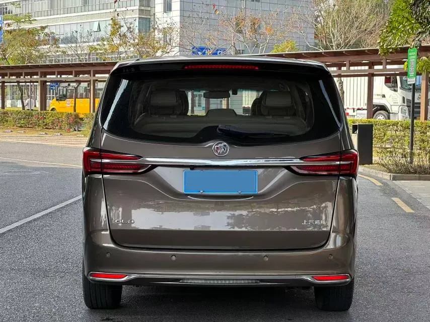 2023 Buick GL8 2.0T 237HP L4 9AT,autocango,china used car exporter,china ev exporter,chinese used car exporter,chinese used ev exporter