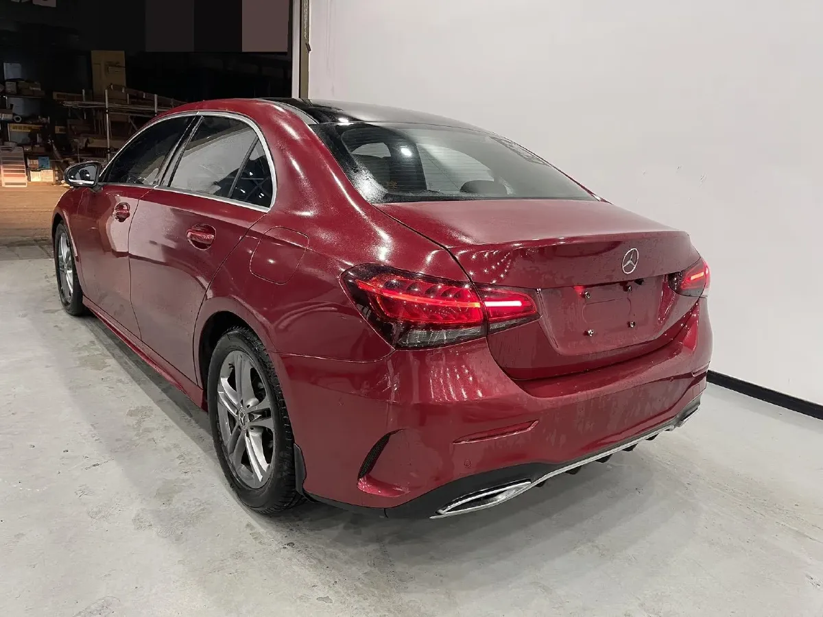 2020 Mercedes-Benz A Class 1.3T 136HP L4 7DCT,autocango,china used car exporter,china ev exporter,chinese used car exporter,chinese used ev exporter
