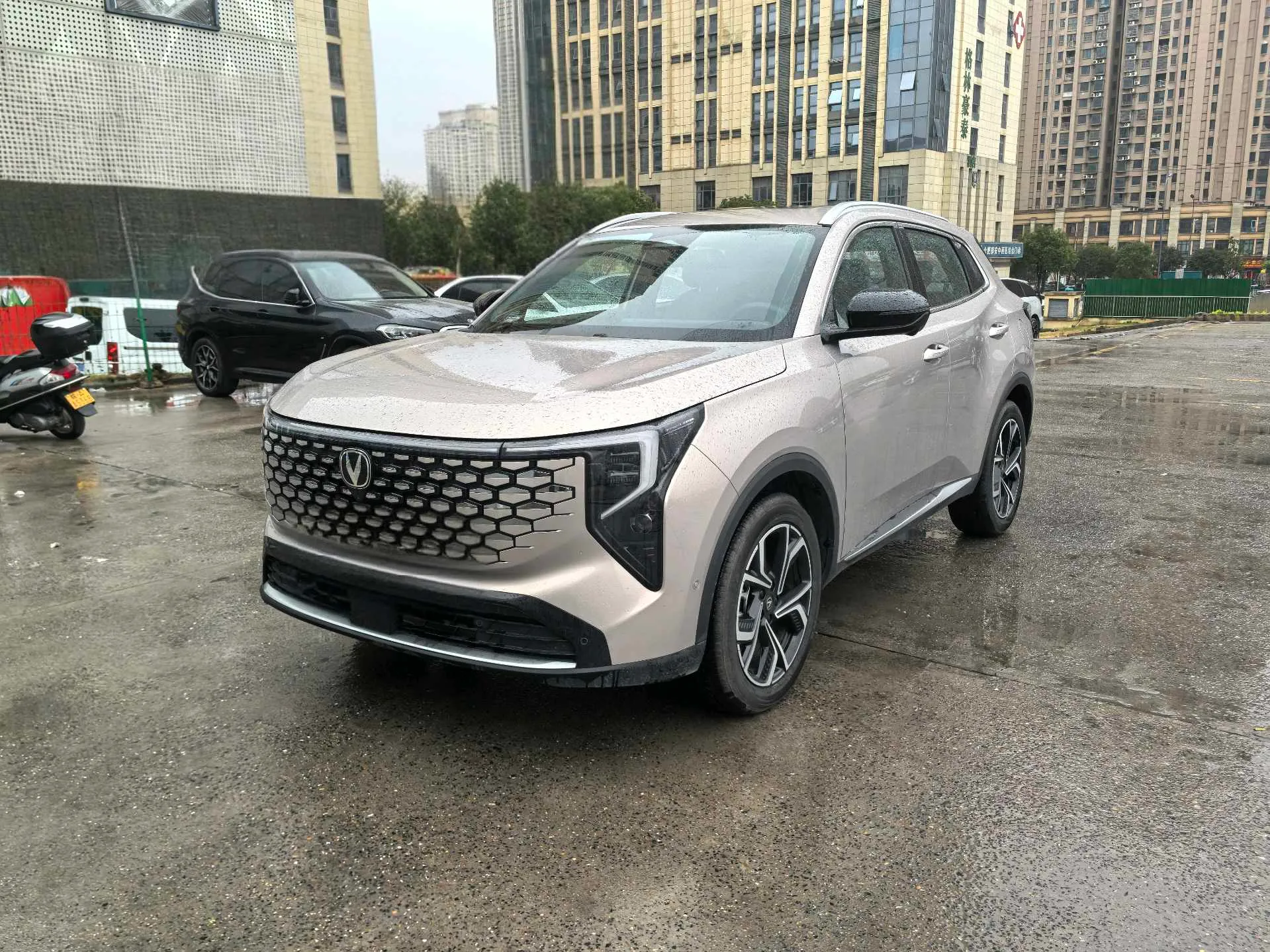 autocango,china used car exporter,china ev exporter,chinese used car exporter,chinese used ev exporter