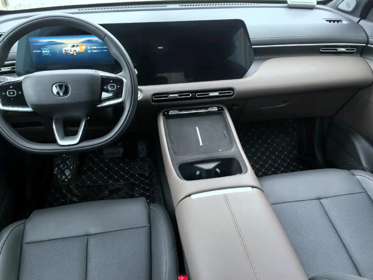 2026 ChangAn CS55 Plus 1.5T 192HP L4 7DCT,autocango,china used car exporter,china ev exporter,chinese used car exporter,chinese used ev exporter