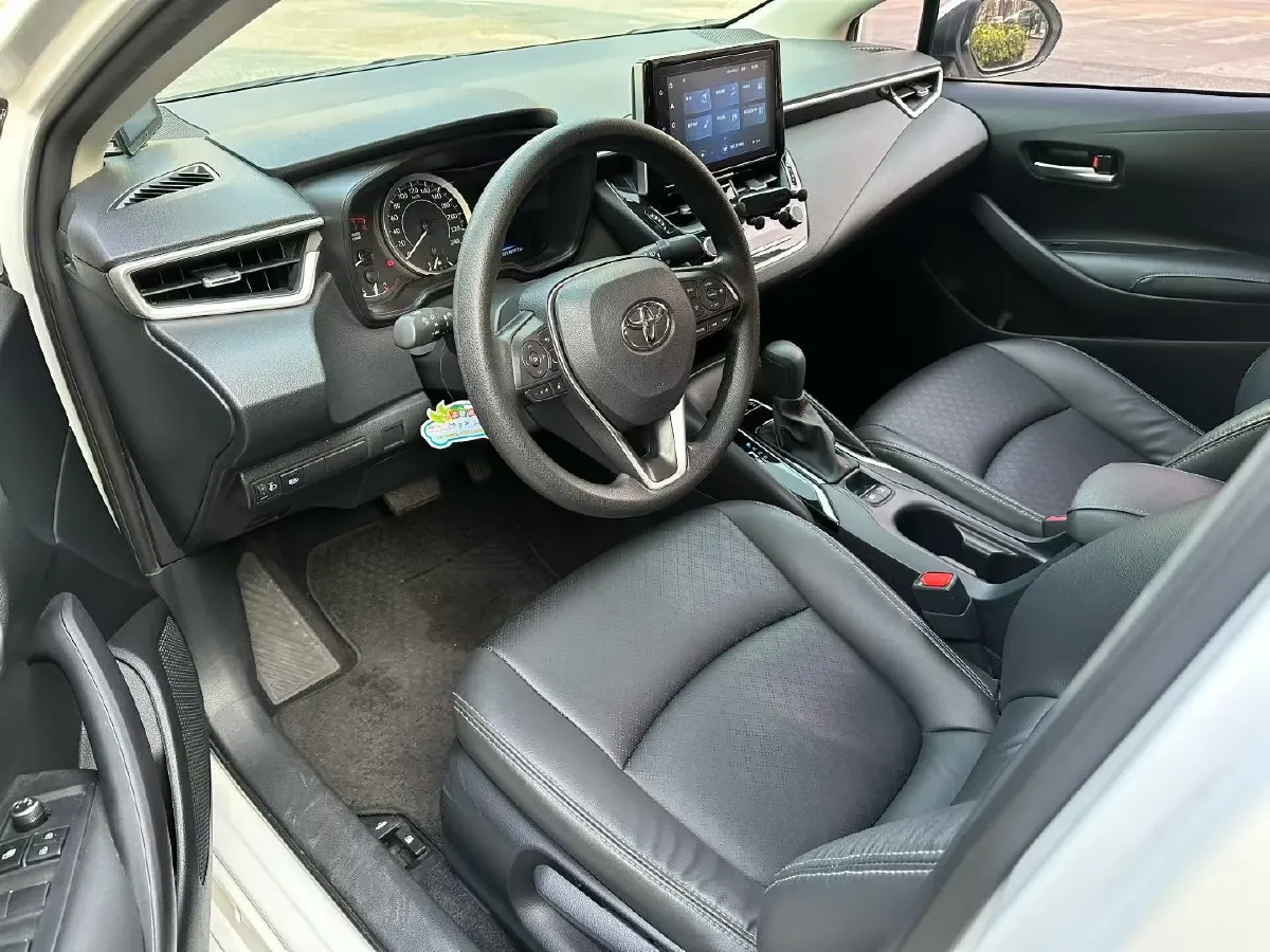 2022 Toyota Corolla 1.2T 116HP L4 CVT,autocango,china used car exporter,china ev exporter,chinese used car exporter,chinese used ev exporter
