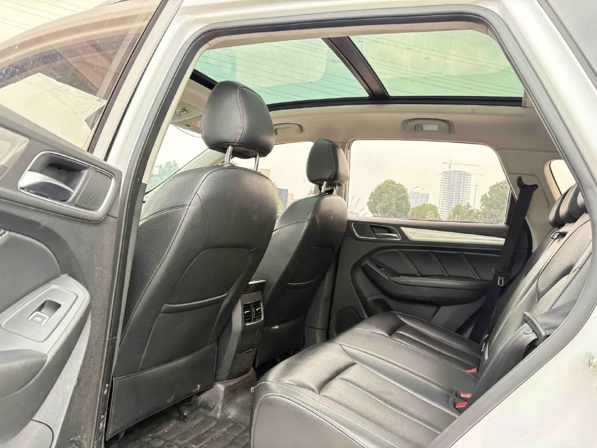 2017 Roewe RX5 BEV 48.3KWH,autocango,china used car exporter,china ev exporter,chinese used car exporter,chinese used ev exporter