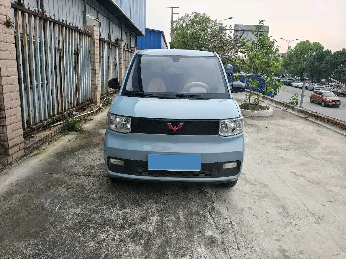 2021 WuLing HongGuang MINI EV BEV 13.9KWH,autocango,china used car exporter,china ev exporter,chinese used car exporter,chinese used ev exporter
