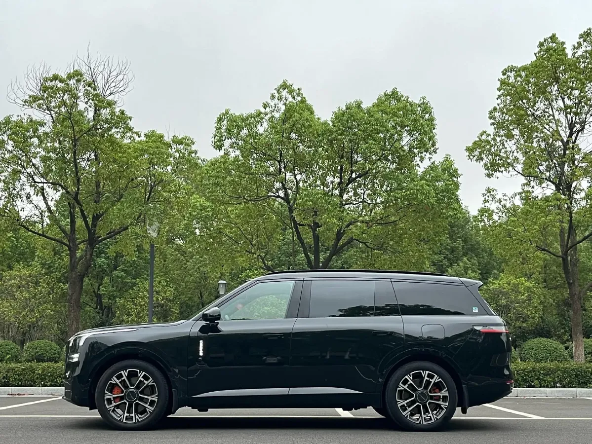 2025 LYNK&CO 900 1.5T 190HP L4 3DHT PHEV,autocango,china used car exporter,china ev exporter,chinese used car exporter,chinese used ev exporter