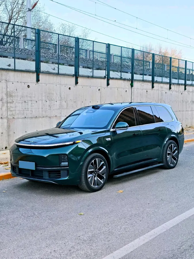 2024 Li L9 Range Extended 154HP REEV 52.3KWH,autocango,china used car exporter,china ev exporter,chinese used car exporter,chinese used ev exporter