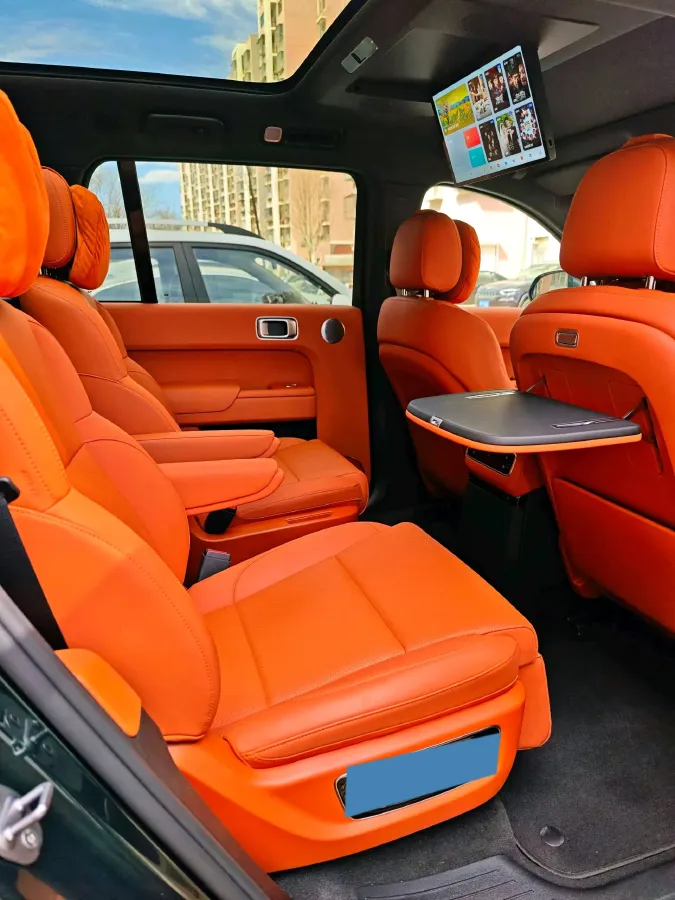 2024 Li L9 Range Extended 154HP REEV 52.3KWH,autocango,china used car exporter,china ev exporter,chinese used car exporter,chinese used ev exporter