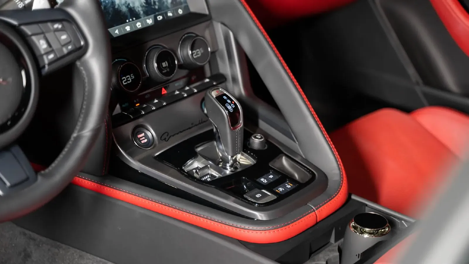 2024 Jaguar F-TYPE 2.0T 300HP L4 8AT,autocango,china used car exporter,china ev exporter,chinese used car exporter,chinese used ev exporter