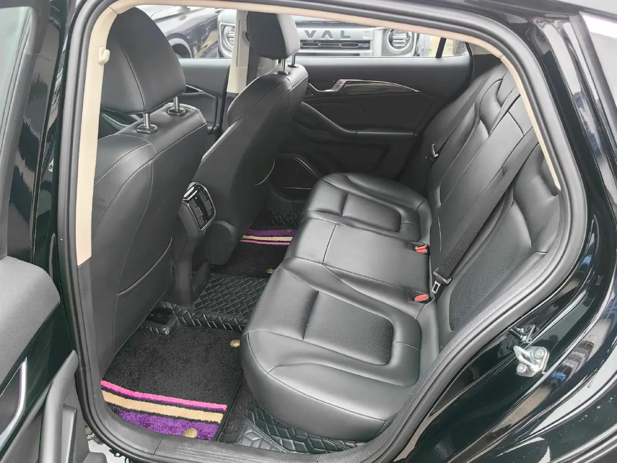 2023 Bestune B70 1.5T 169HP L4 7DCT,autocango,china used car exporter,china ev exporter,chinese used car exporter,chinese used ev exporter