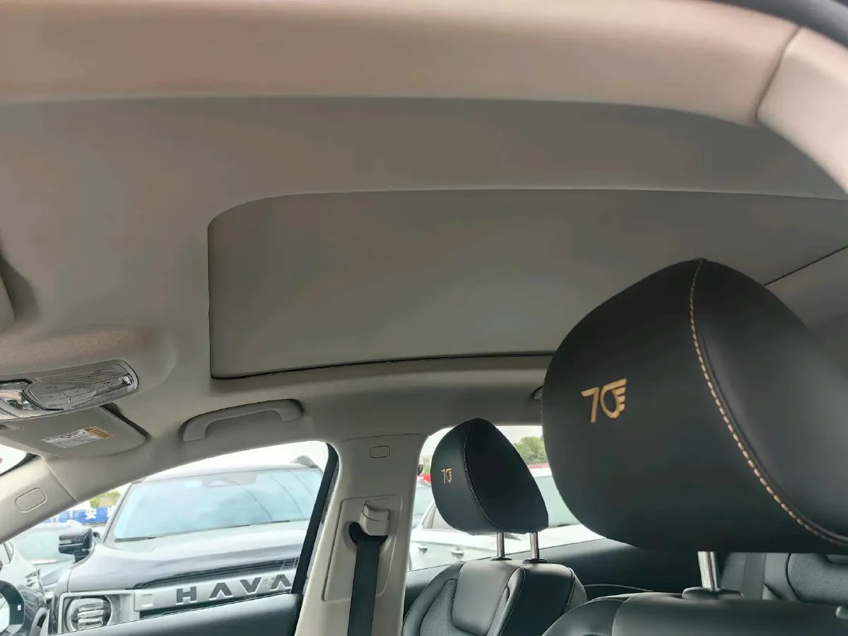 2023 Bestune B70 1.5T 169HP L4 7DCT,autocango,china used car exporter,china ev exporter,chinese used car exporter,chinese used ev exporter