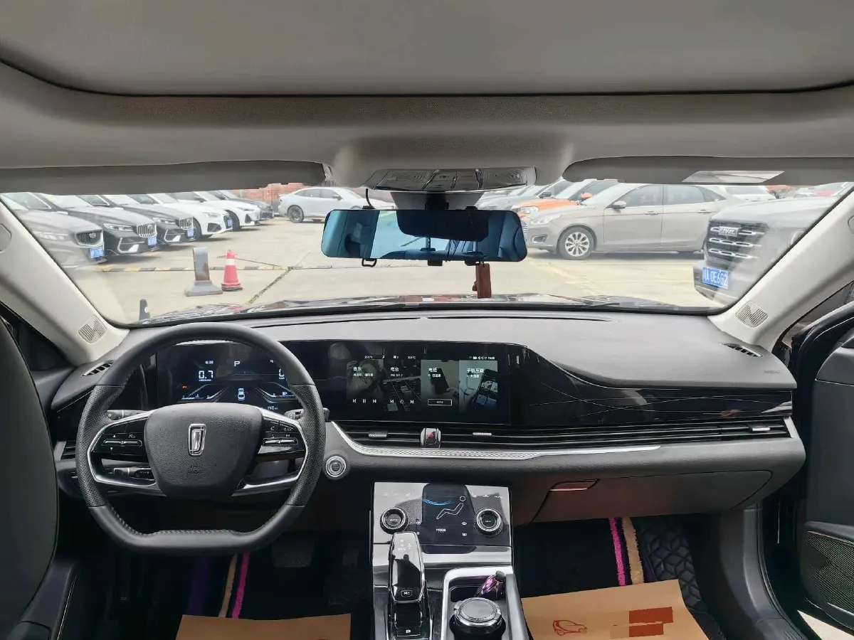 2023 Bestune B70 1.5T 169HP L4 7DCT,autocango,china used car exporter,china ev exporter,chinese used car exporter,chinese used ev exporter