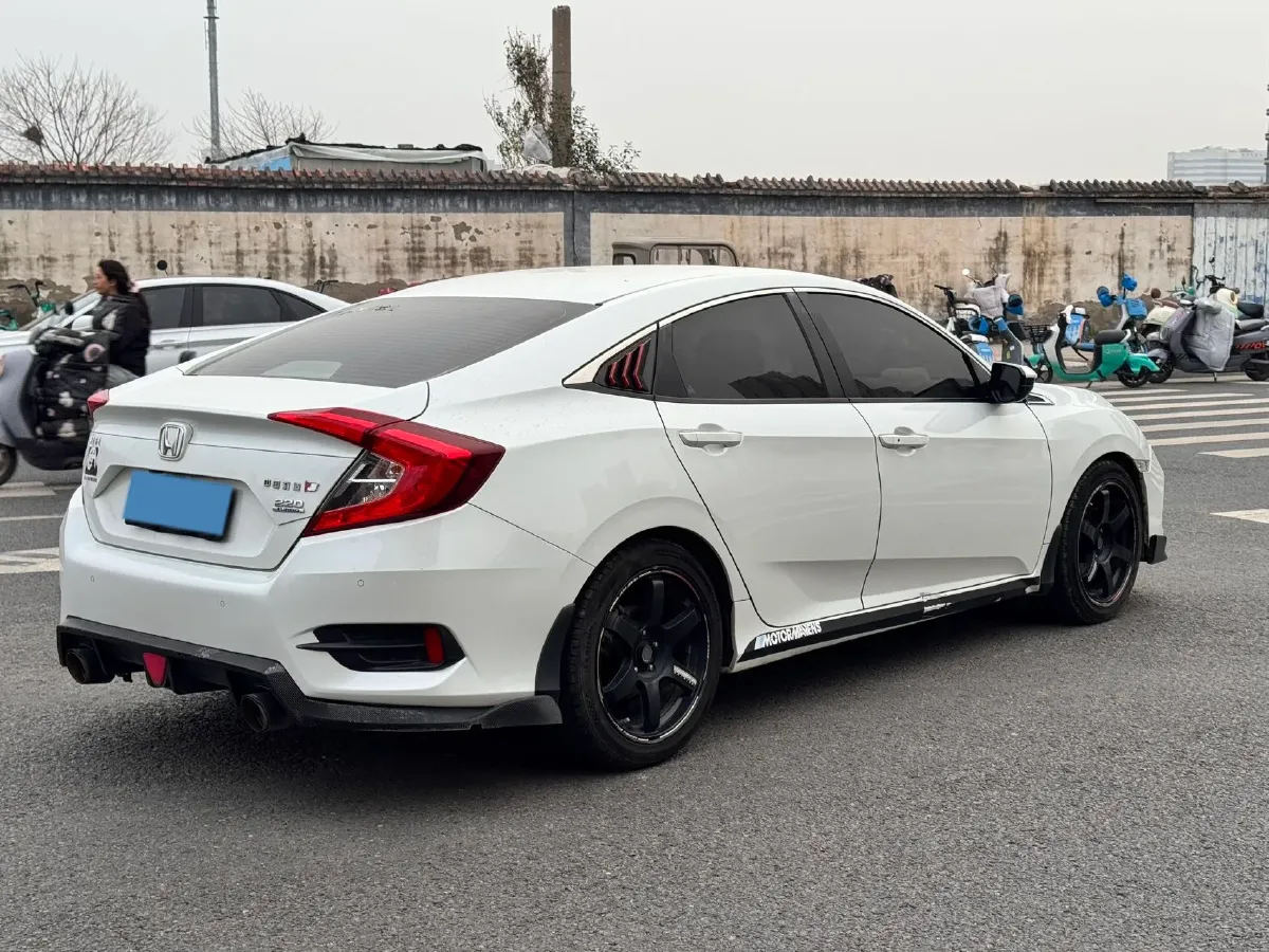 2019 Honda Civic 1.5T 177HP L4 CVT,autocango,china used car exporter,china ev exporter,chinese used car exporter,chinese used ev exporter