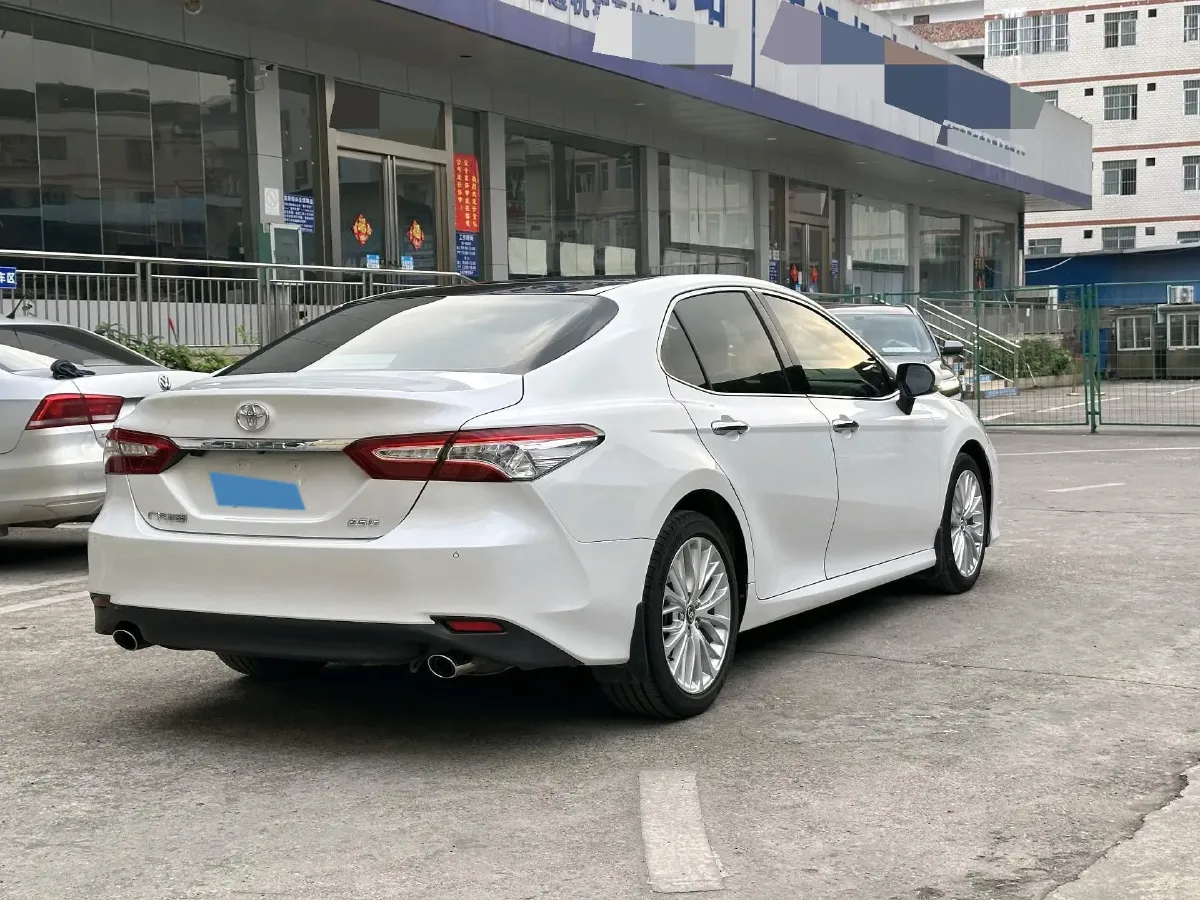 2019 Toyota Camry 2.5L 209HP L4 8AT,autocango,china used car exporter,china ev exporter,chinese used car exporter,chinese used ev exporter