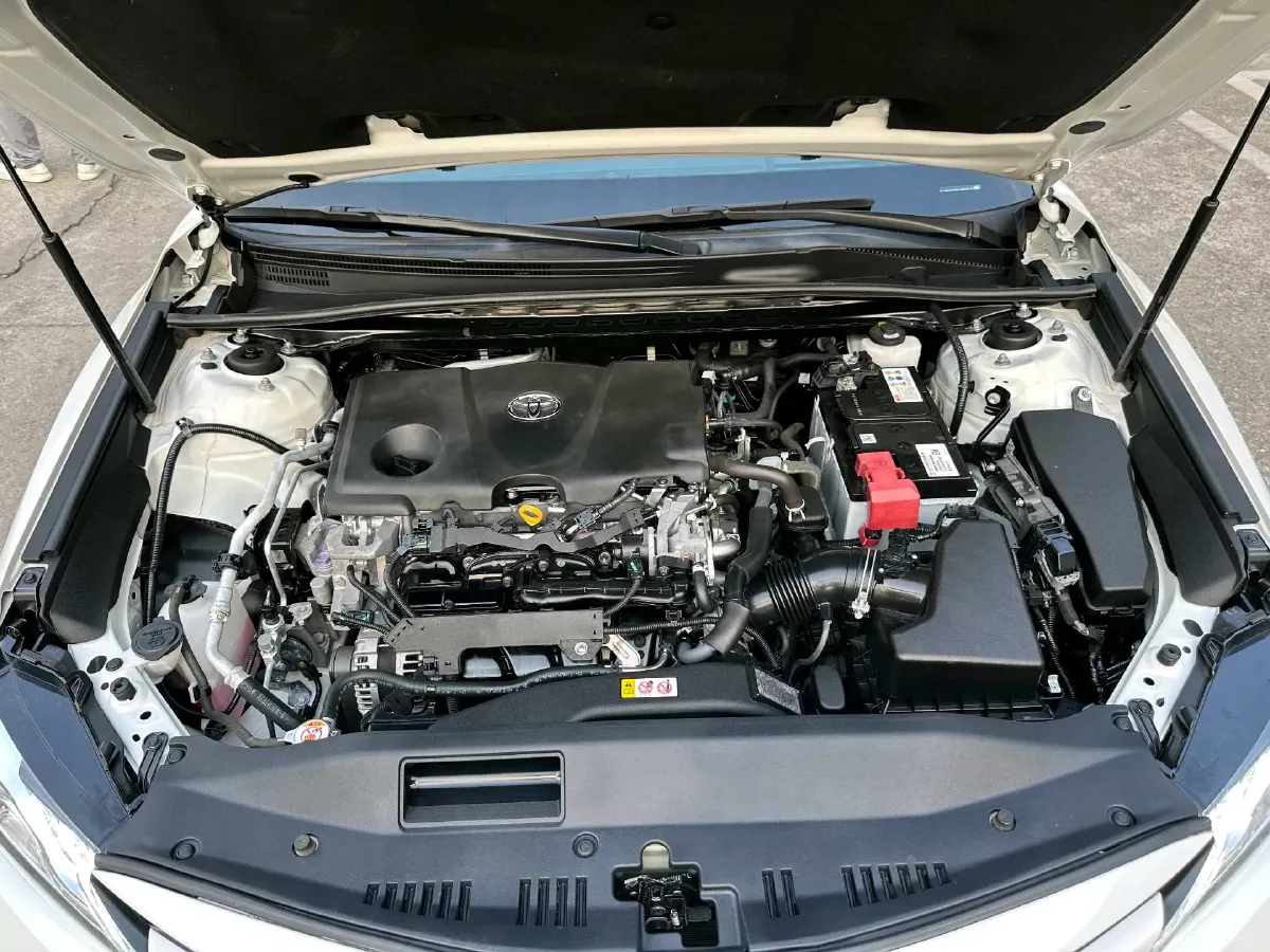 2019 Toyota Camry 2.5L 209HP L4 8AT,autocango,china used car exporter,china ev exporter,chinese used car exporter,chinese used ev exporter