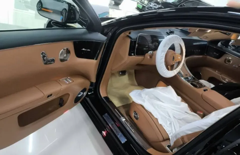 2025 The Durant Guild TAHOE 2.7T 303HP L4 10AT,autocango,china used car exporter,china ev exporter,chinese used car exporter,chinese used ev exporter