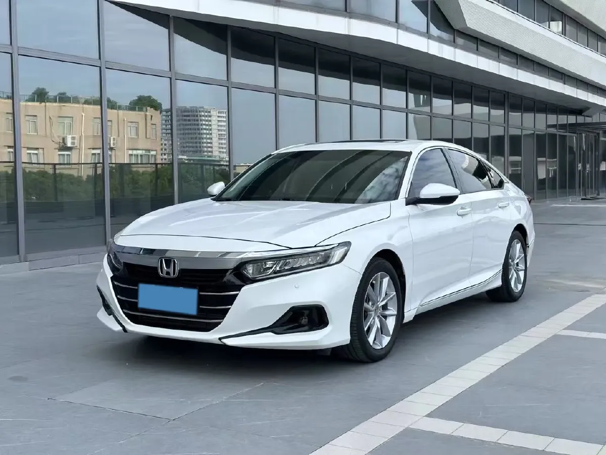 2022 Honda Accord 1.5T 194HP L4 CVT,autocango,china used car exporter,china ev exporter,chinese used car exporter,chinese used ev exporter