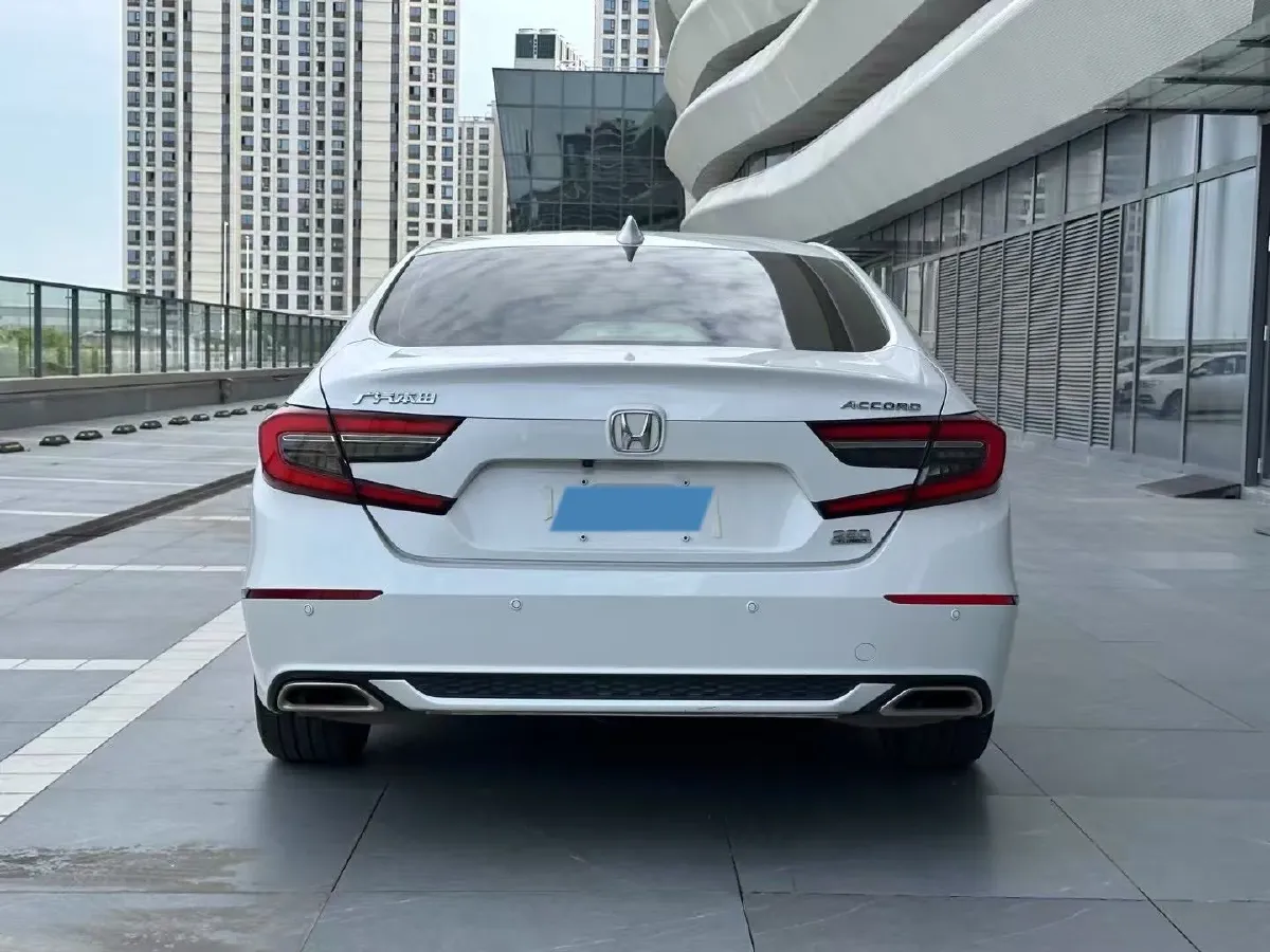 2022 Honda Accord 1.5T 194HP L4 CVT,autocango,china used car exporter,china ev exporter,chinese used car exporter,chinese used ev exporter