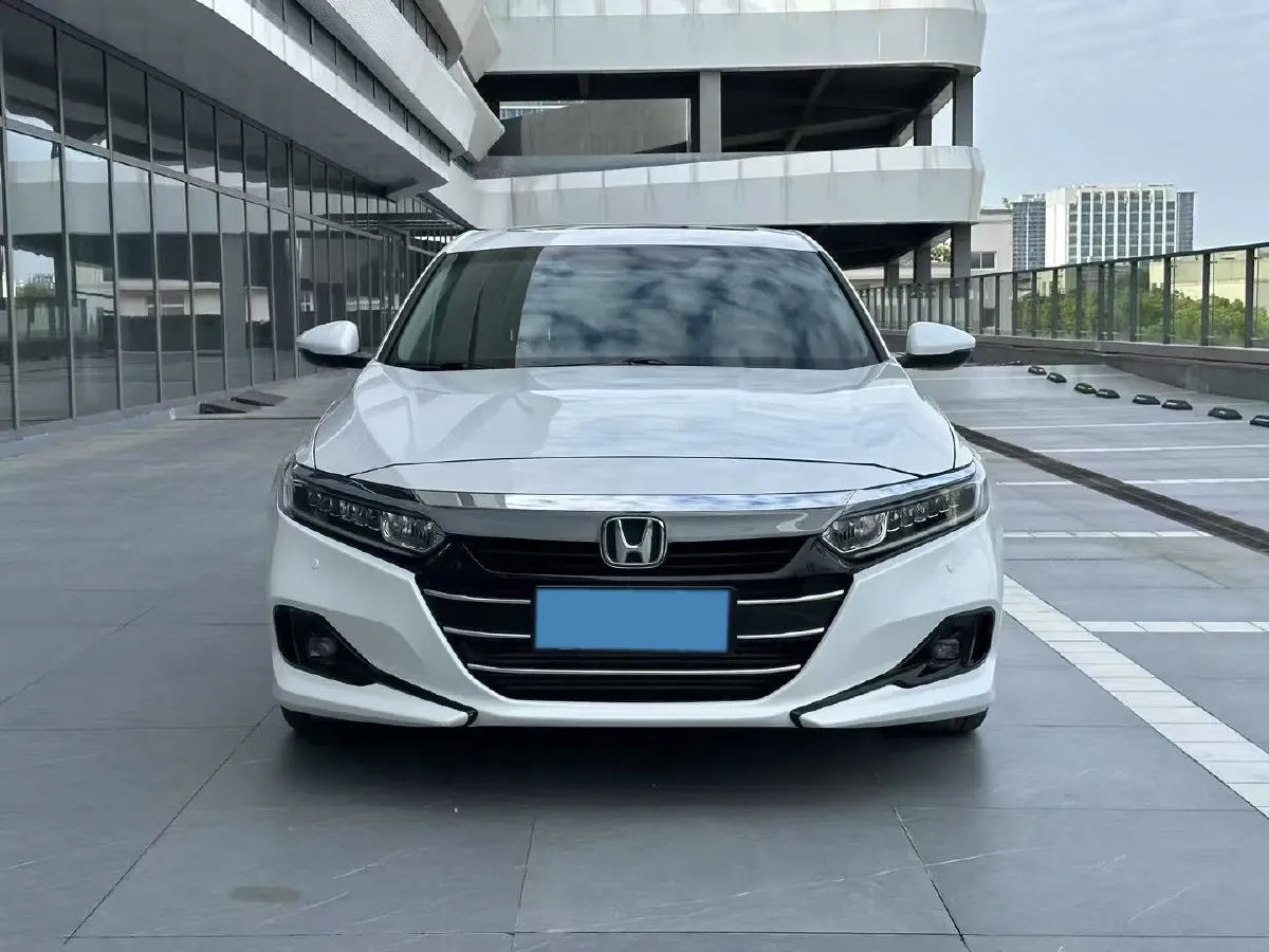 2022 Honda Accord 1.5T 194HP L4 CVT,autocango,china used car exporter,china ev exporter,chinese used car exporter,chinese used ev exporter