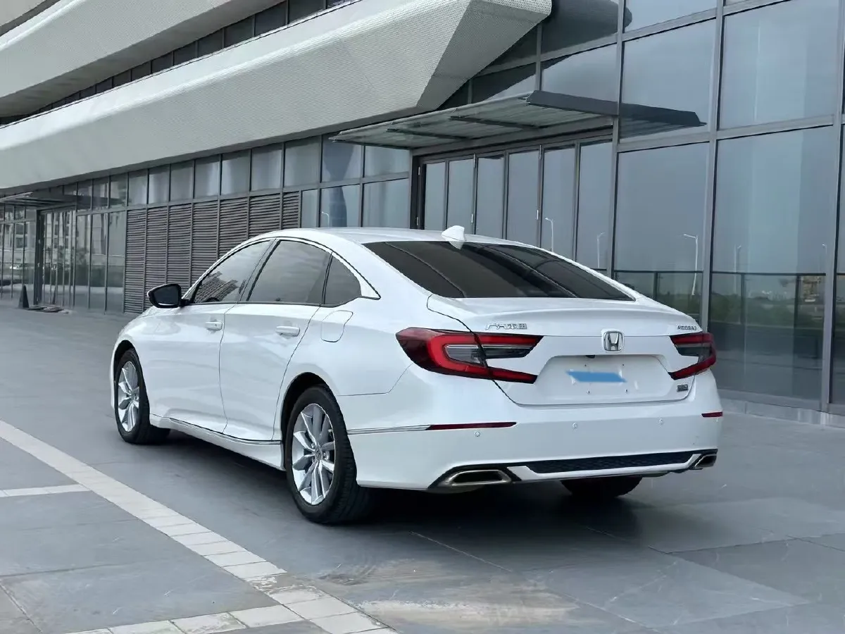 2022 Honda Accord 1.5T 194HP L4 CVT,autocango,china used car exporter,china ev exporter,chinese used car exporter,chinese used ev exporter
