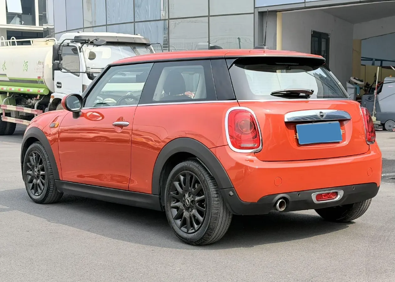 2019 MINI MINI 1.5T 102HP L3 7DCT,autocango,china used car exporter,china ev exporter,chinese used car exporter,chinese used ev exporter