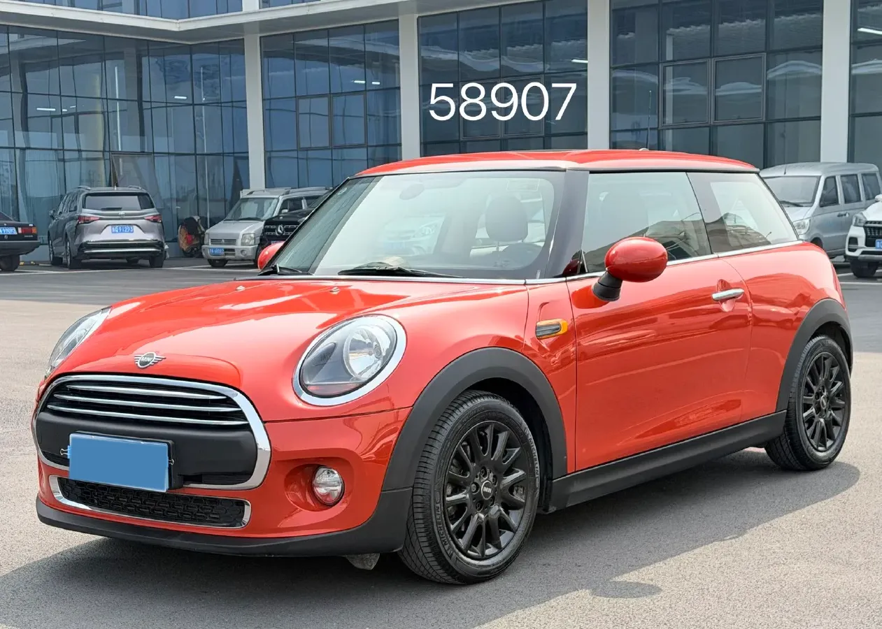 2019 MINI MINI 1.5T 102HP L3 7DCT,autocango,china used car exporter,china ev exporter,chinese used car exporter,chinese used ev exporter