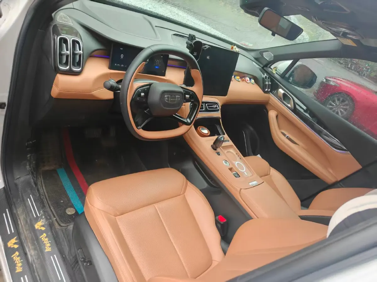 2025 Geely StarRay 1.5T 181HP L4 7DCT,autocango,china used car exporter,china ev exporter,chinese used car exporter,chinese used ev exporter