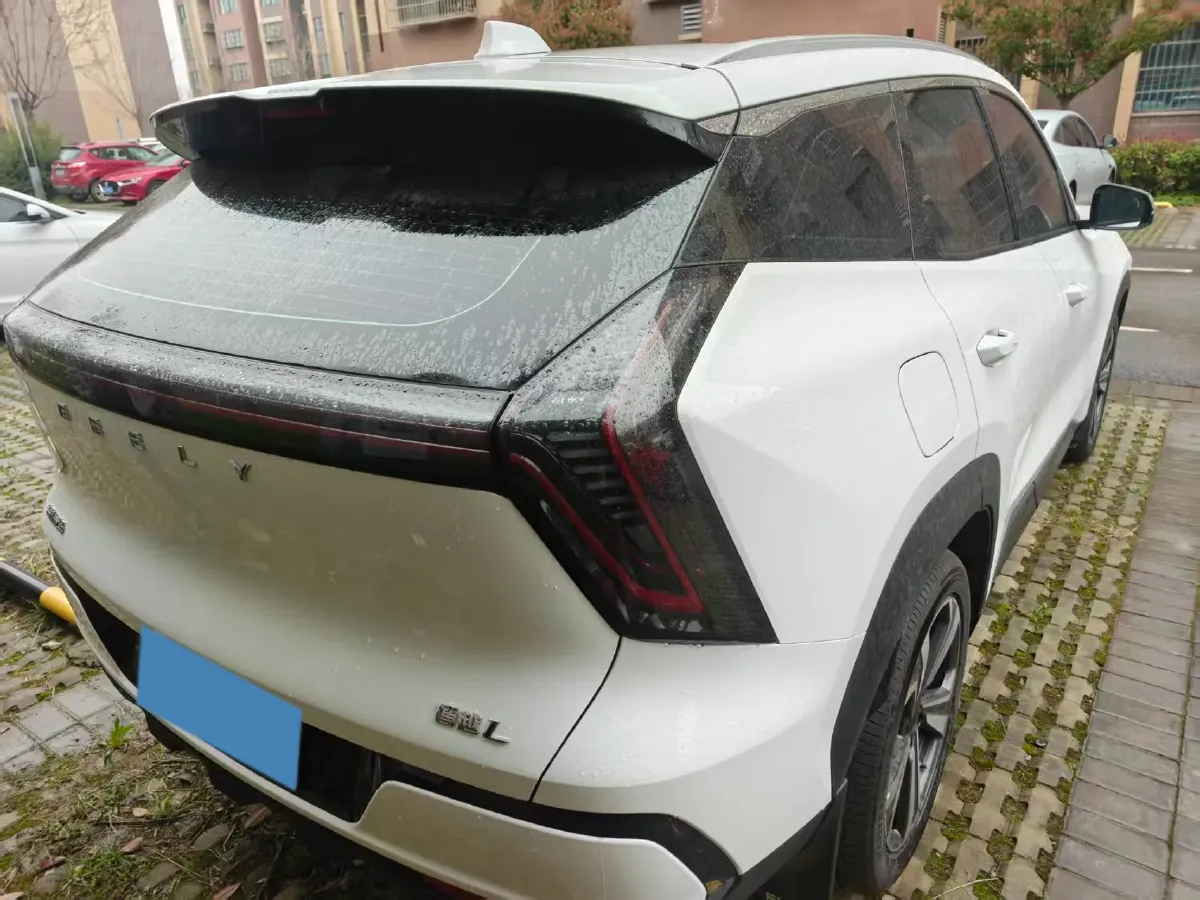 2025 Geely StarRay 1.5T 181HP L4 7DCT,autocango,china used car exporter,china ev exporter,chinese used car exporter,chinese used ev exporter