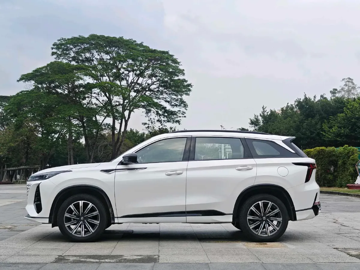 2024 ChangAn CS75 Plus 1.5T 188HP L4 8AT,autocango,china used car exporter,china ev exporter,chinese used car exporter,chinese used ev exporter