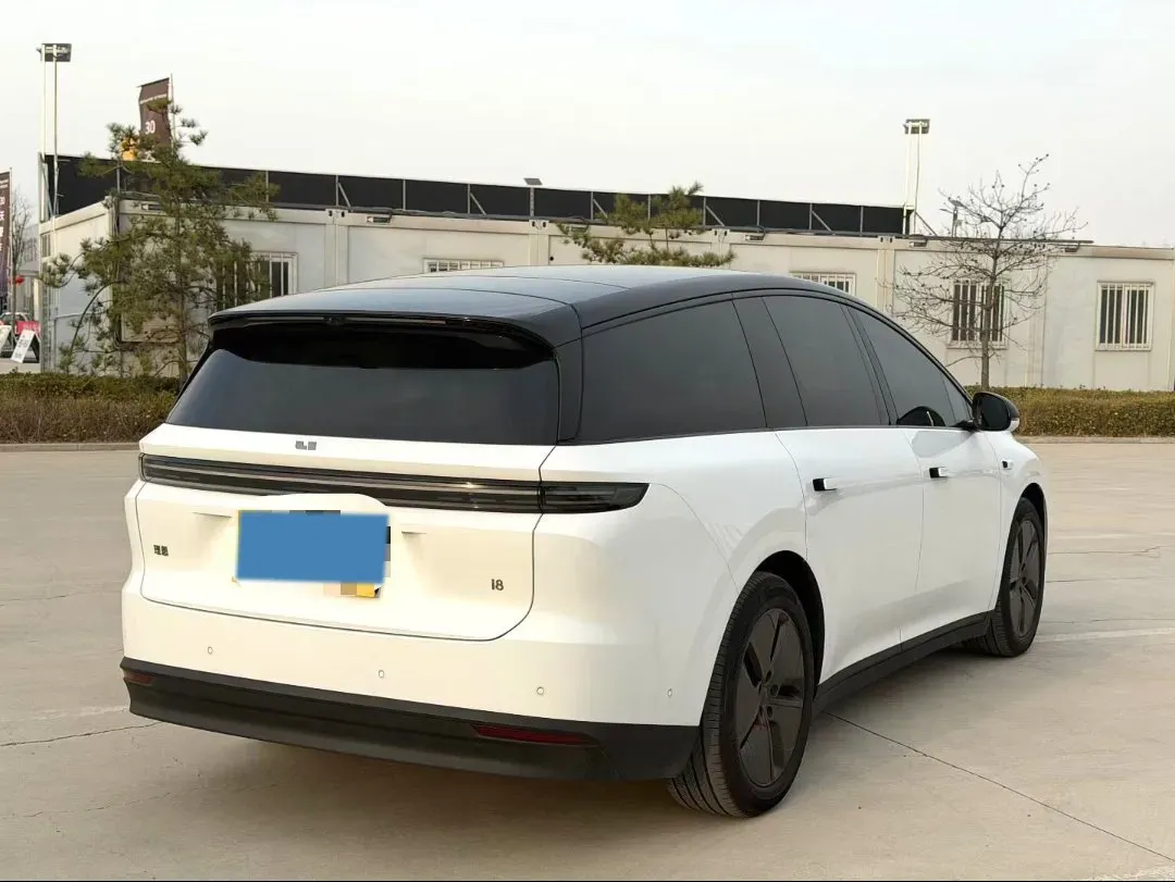2025 Li i8 BEV,autocango,china used car exporter,china ev exporter,chinese used car exporter,chinese used ev exporter