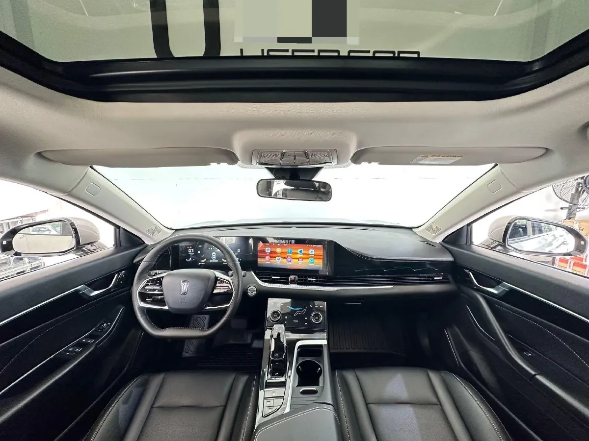 2023 Bestune B70 1.5T 169HP L4 7DCT,autocango,china used car exporter,china ev exporter,chinese used car exporter,chinese used ev exporter