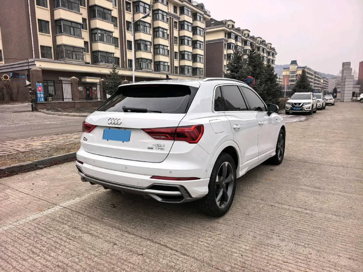 2021 Audi Q3 1.4T 150HP L4 7DCT,autocango,china used car exporter,china ev exporter,chinese used car exporter,chinese used ev exporter