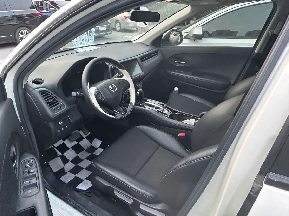 2020 Honda Vezel 1.5L 131HP L4 CVT,autocango,china used car exporter,china ev exporter,chinese used car exporter,chinese used ev exporter