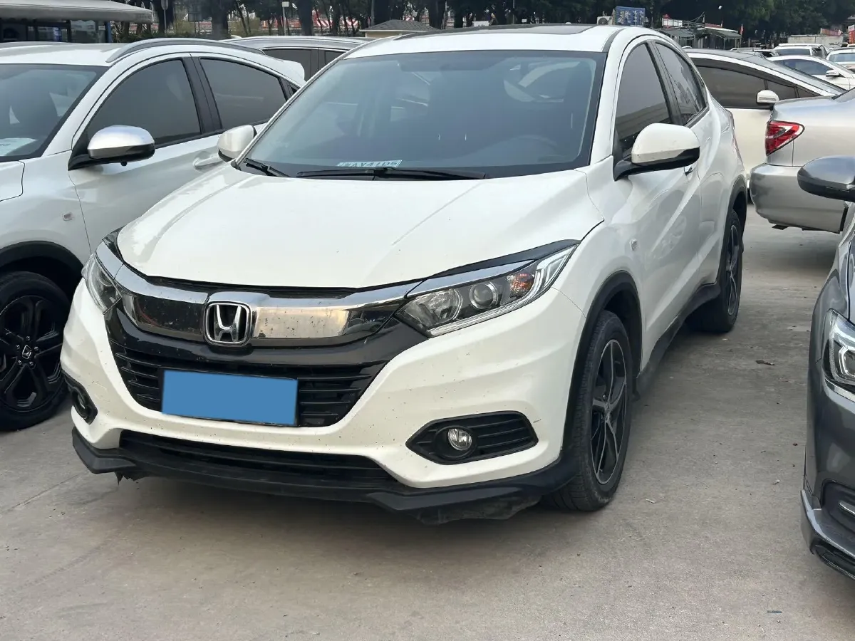 2020 Honda Vezel 1.5L 131HP L4 CVT,autocango,china used car exporter,china ev exporter,chinese used car exporter,chinese used ev exporter