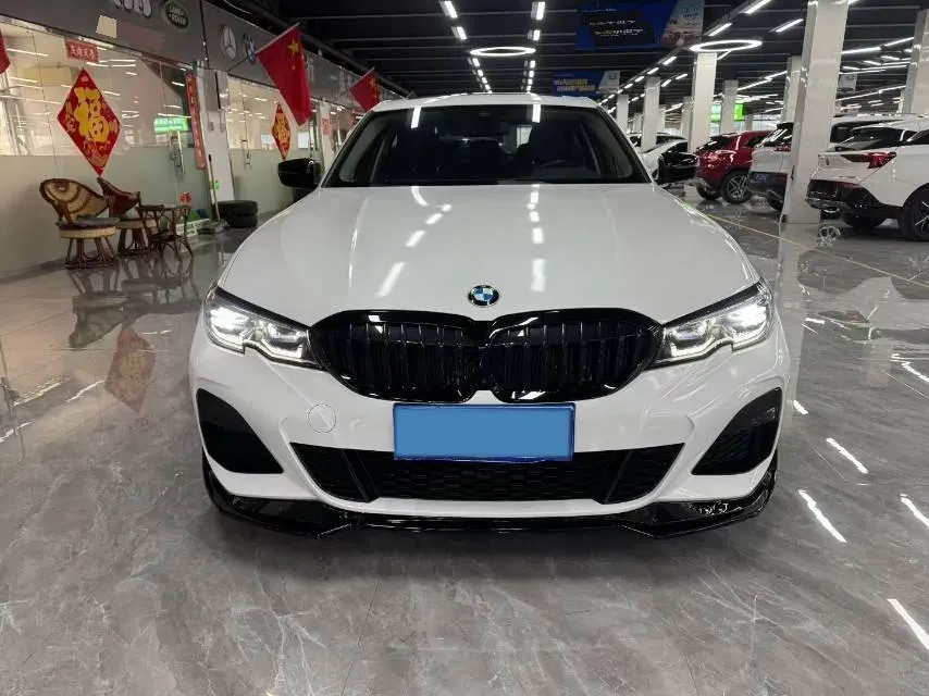 2022 BMW 3 Series 2.0T 184HP L4 8AT,autocango,china used car exporter,china ev exporter,chinese used car exporter,chinese used ev exporter