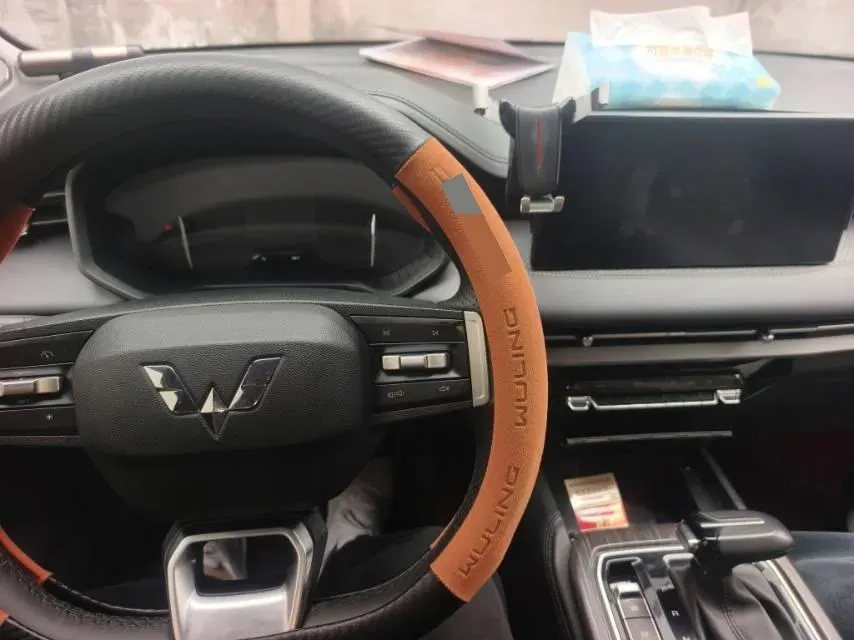 2022 WuLing KaiJie 1.5T 147HP L4 CVT,autocango,china used car exporter,china ev exporter,chinese used car exporter,chinese used ev exporter