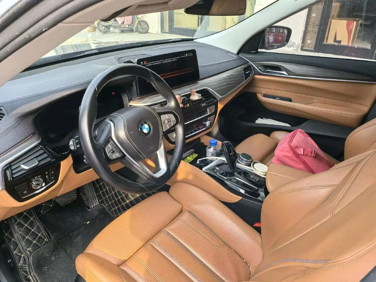 2021 BMW 6 Series GT 2.0T 258HP L4 8AT,autocango,china used car exporter,china ev exporter,chinese used car exporter,chinese used ev exporter