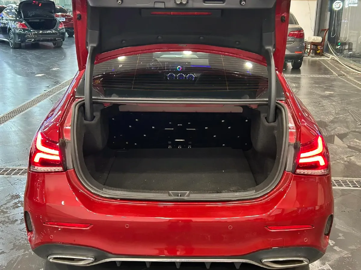 2022 Mercedes-Benz A Class 1.3T 163HP L4 7DCT,autocango,china used car exporter,china ev exporter,chinese used car exporter,chinese used ev exporter